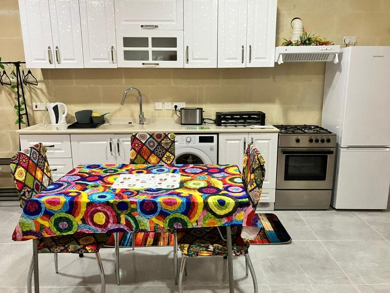 Safi Gratia Studios מראה חיצוני תמונה